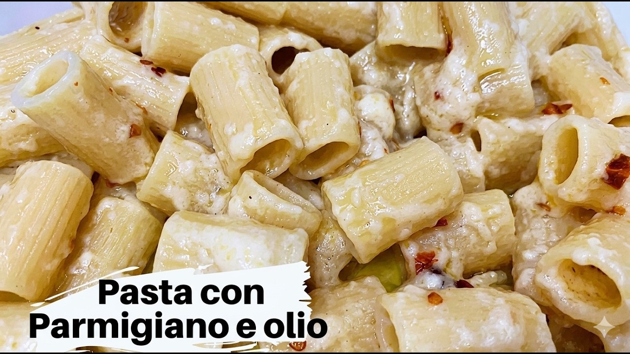 Pasta in Bianco Olio, Parmigiano e Peperoncino con Cremetta, Ricetta Veloce Salva Pranzo/Cena