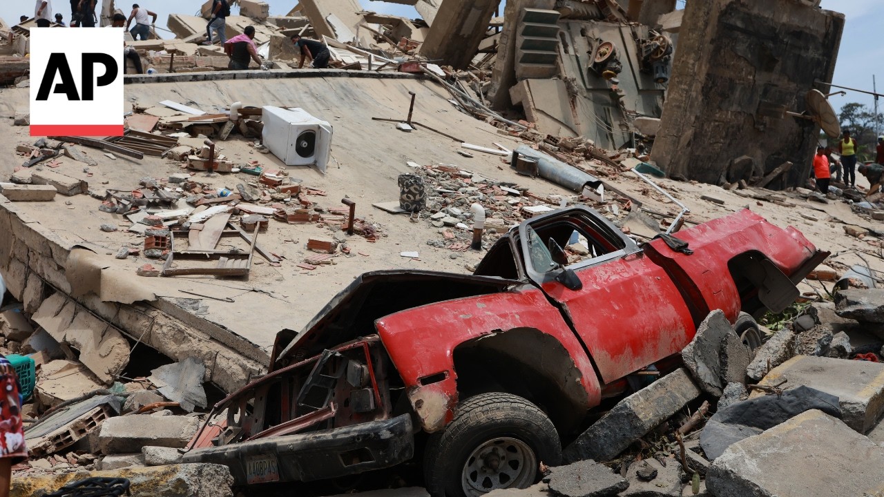 International rescue teams and aid arrive in Venezuela to help earthquake response