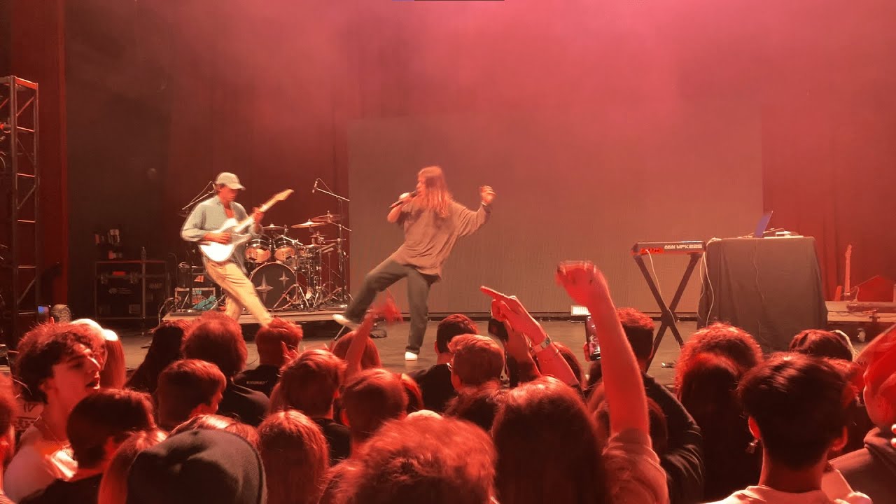 brakence - fuckboy (Live at Silver Spring, MD)