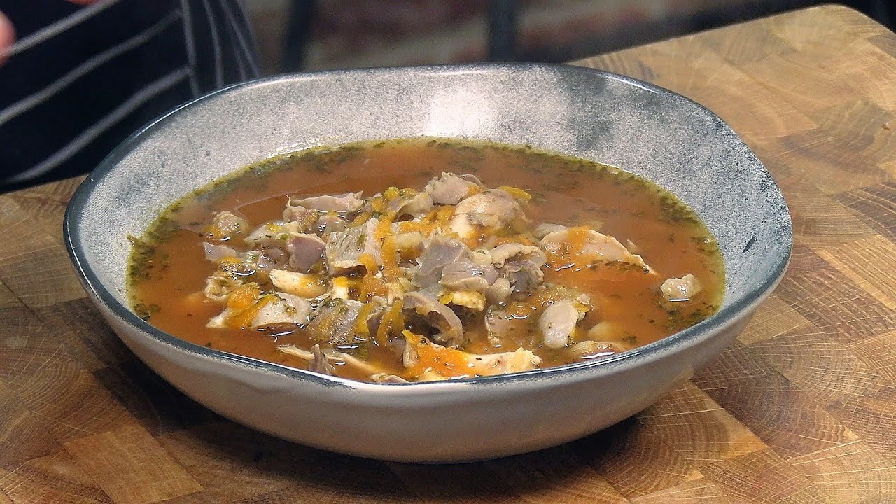 Drobiowe Flaczki a w roli głównej żołądki i pałki z kurczaka / Oddaszfartucha