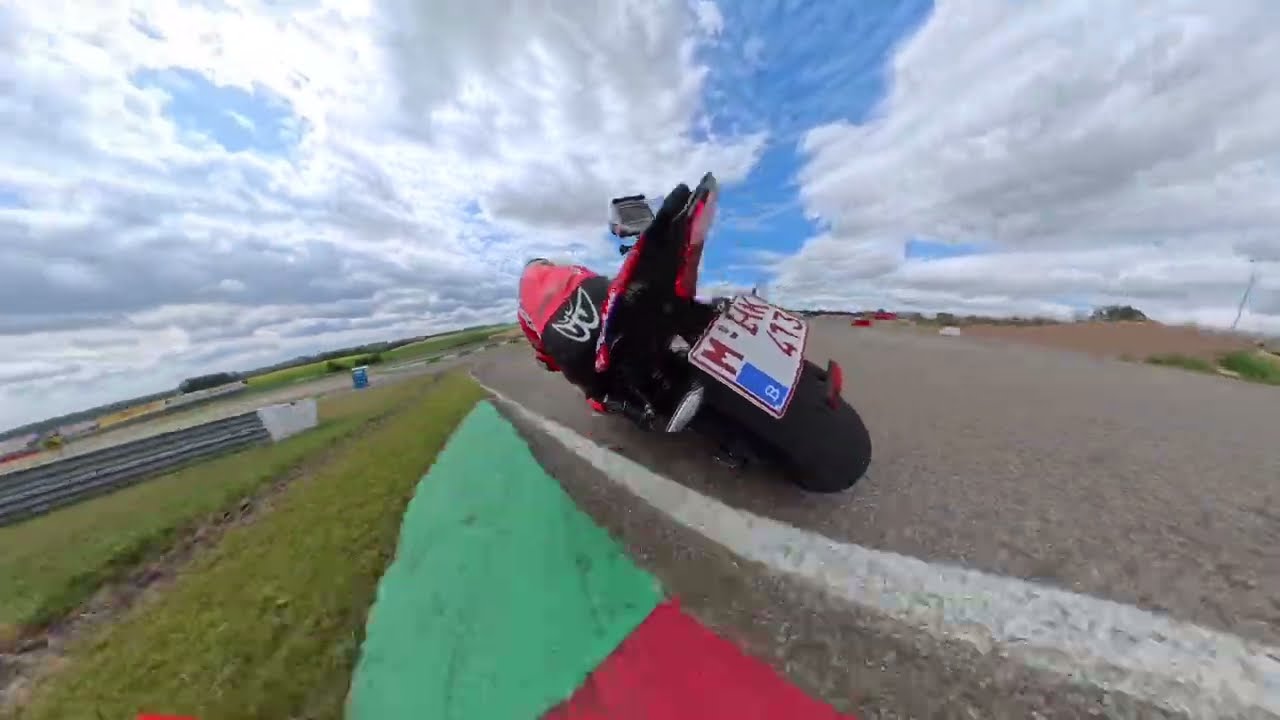 TrackDay Circuit Mettet 18-07-2025 Session 4-7 Part 1-4