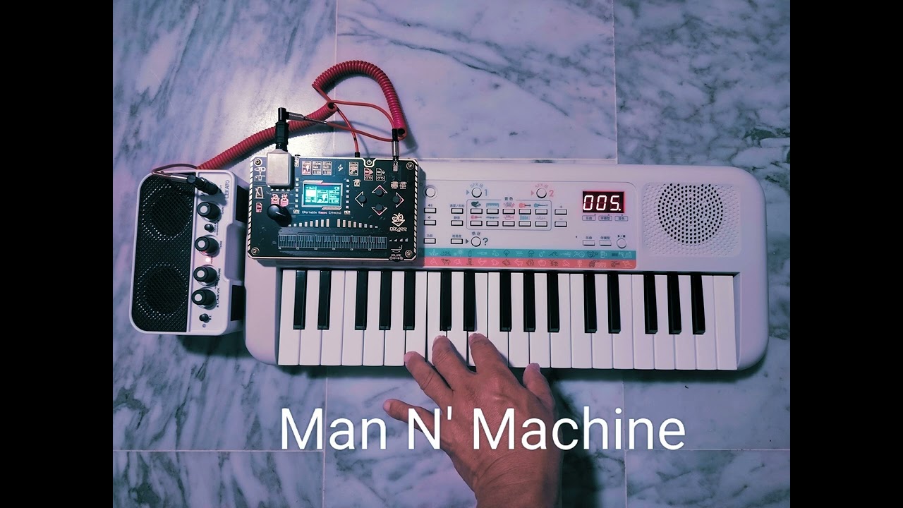 Mixgee Kazoo Synthesizer Effect Processor with Yamaha remie PSS E-30 Man N' Machine 