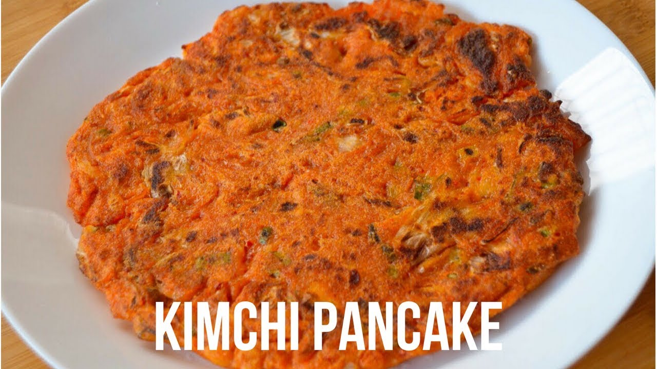 HOW TO MAKE KIMCHI PANCAKE (KIMCHIJEON 김치전)
