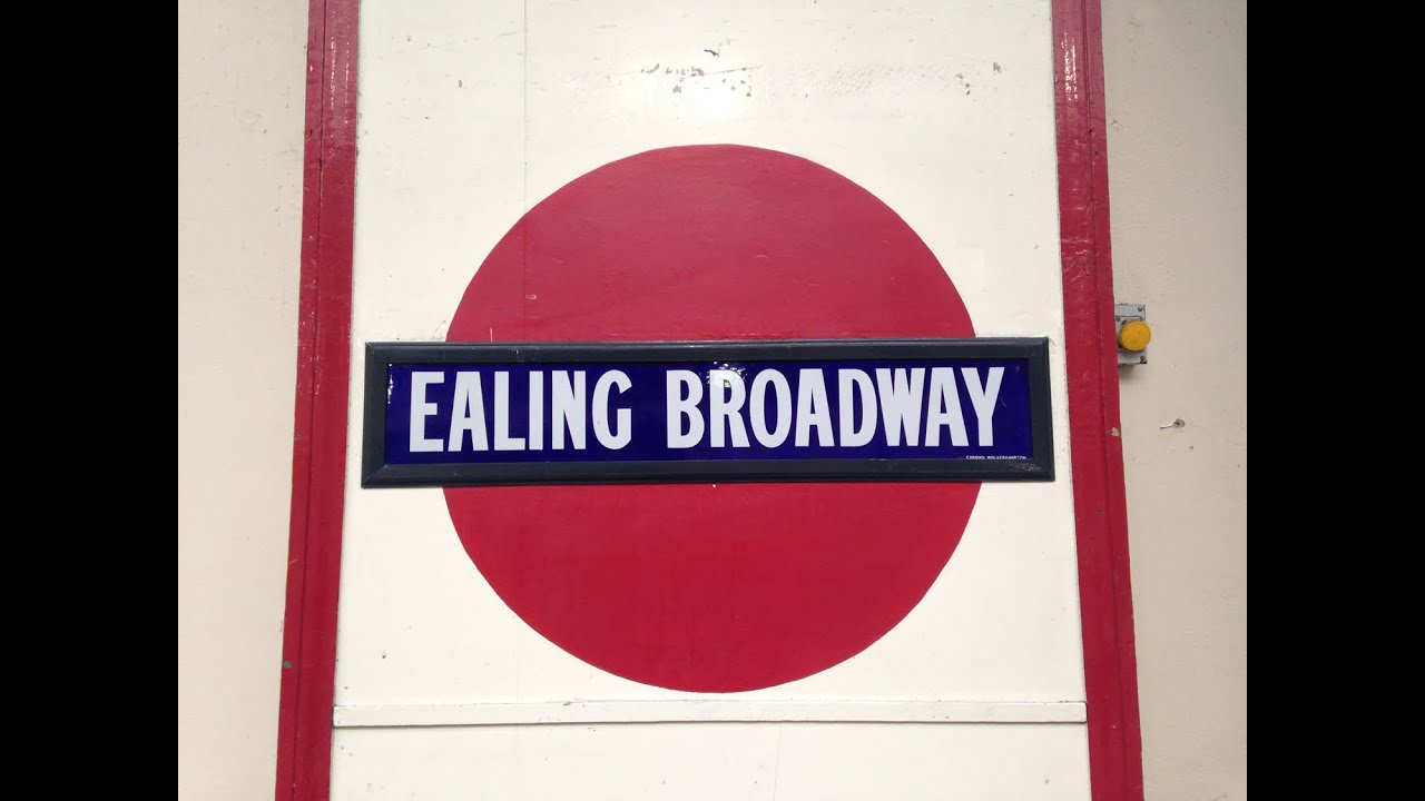 London Underground - District line (S7 Stock):  Upminster to Ealing Broadway
