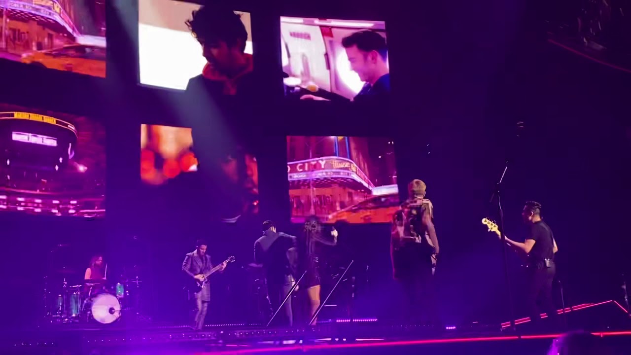 Only human, the Jonas brothers happiness begins tour PIT VIEW. Manchester 06/02/2020