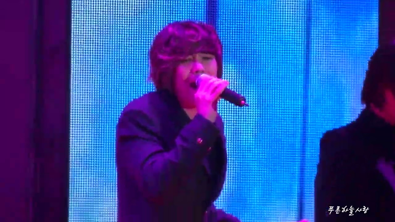 [FANCAM] 101217 Lotte World Free Christmas Concert - FTISLAND -나쁜 여자야