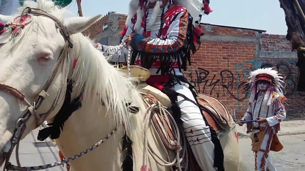 Danza de Apaches y Soldados Linces de Queretaro