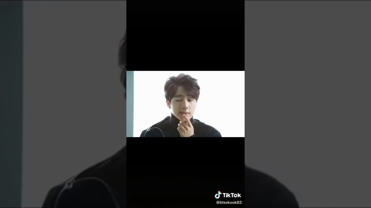 جين ستان عيشوا الدور bts jin