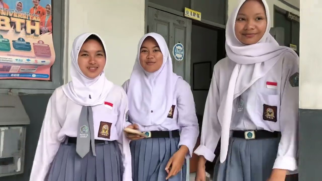 “KISAH PERSAHABATAN” DRAMA PENDEK BAHASA INGGRIS