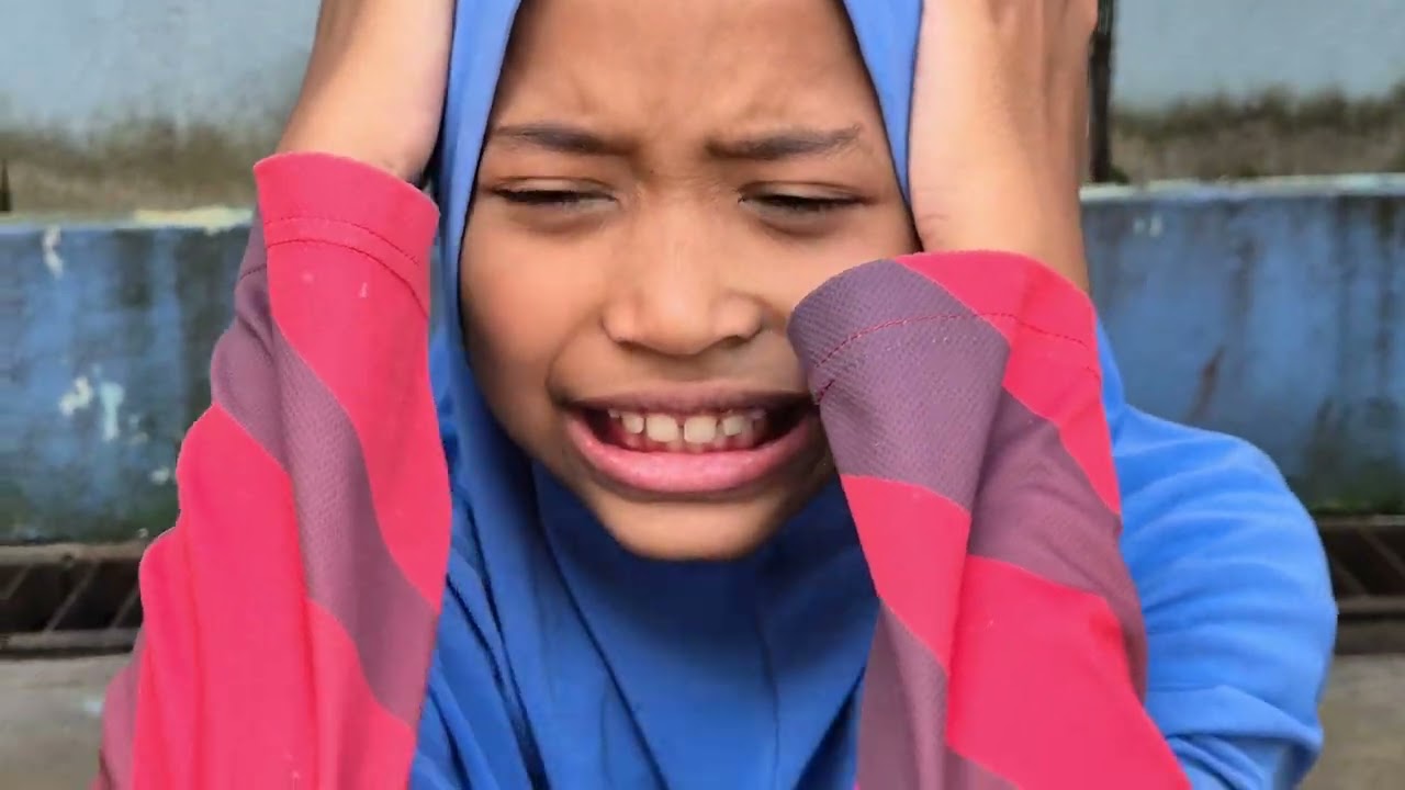 Hadiah atau helah?