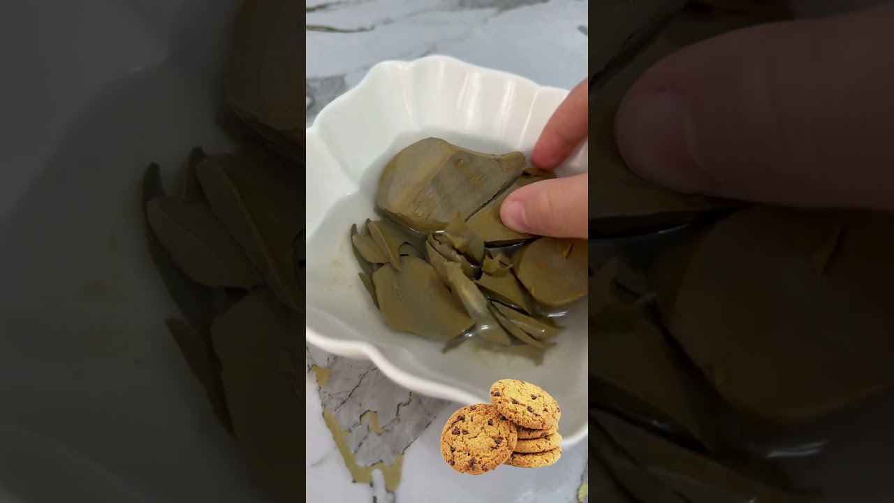 Колка кусочки Уральской 😍 #глина #асмр #уральскаяглина #asmr #кесек #clay #crunch