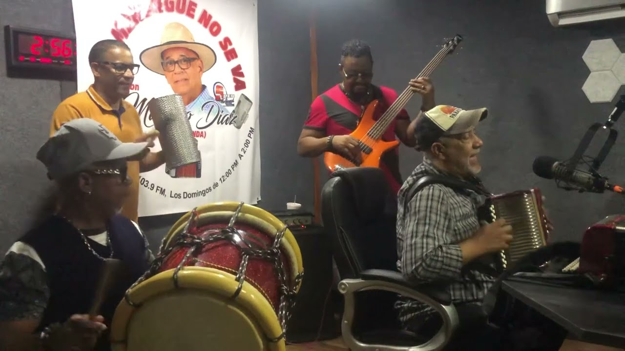 Francisco No llora  a cuarteto , Francisco ulloa, cheo tambora , chimon guira y viruta en el bajo