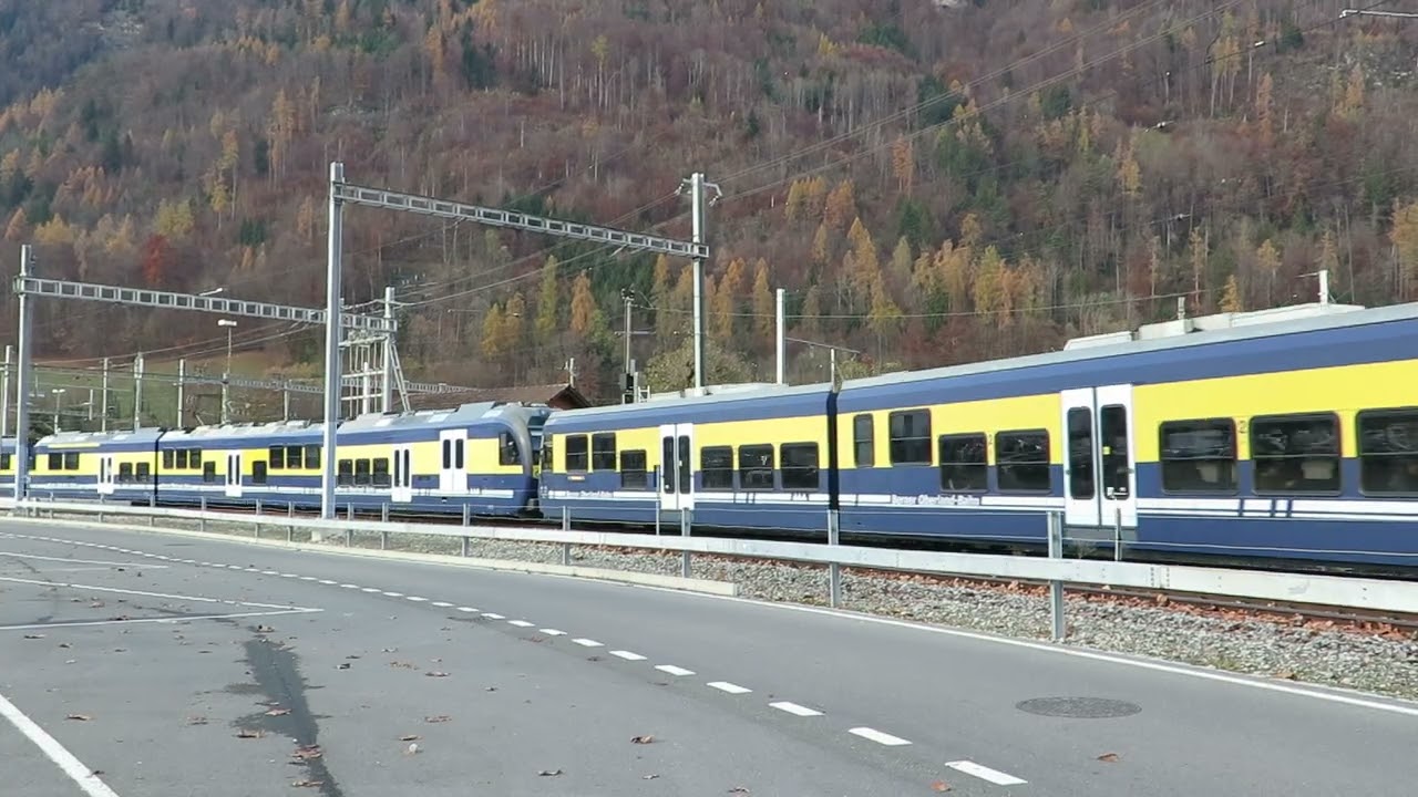 BOB Berner Oberland Bahn  two old railcars TW 312+TW 313 Interlaken 24.11.2023