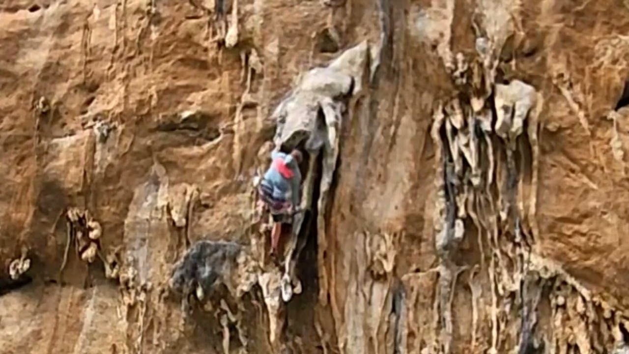 Lourdes (8a) - Makinodromo, El Chorro - Sport climb