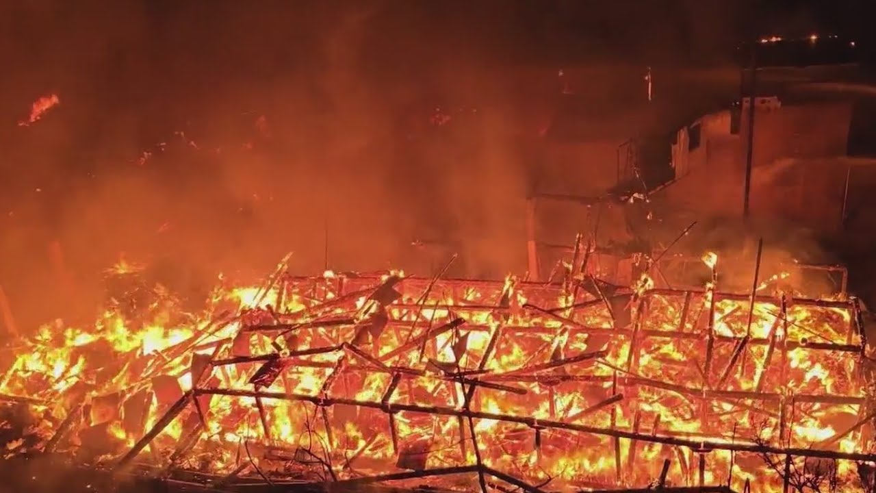 Crews battle fire at Blue Heron paper mill Thursday morning