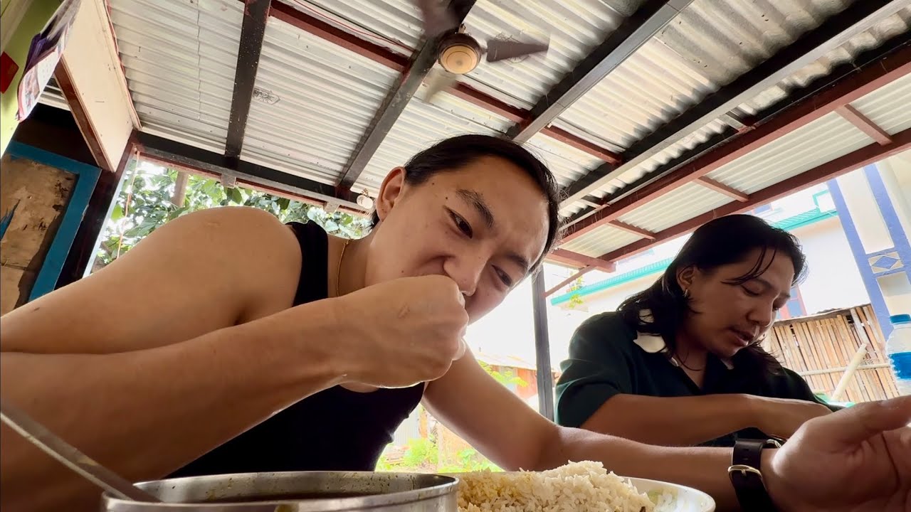 Daju vai / दाजु-भाइको din sanghei khana khayera suru hunxa. ​⁠@Steverai