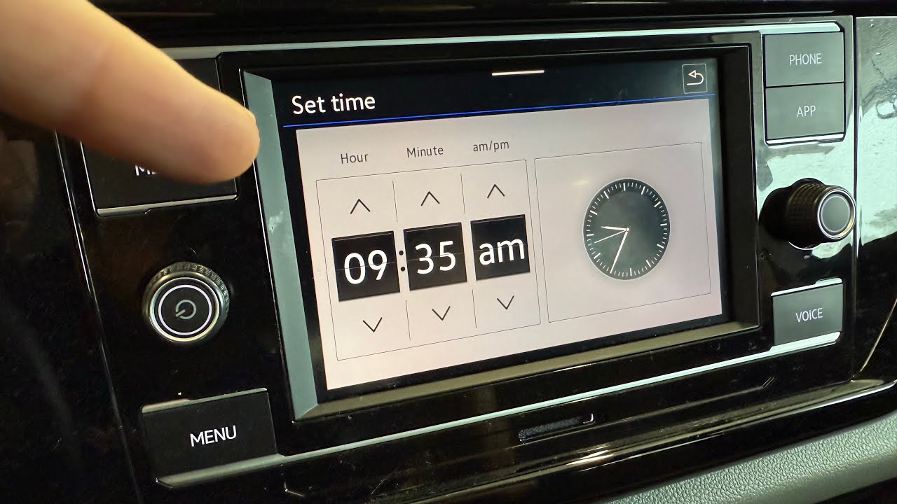 How to set the clock on a 2022 VW Taos 