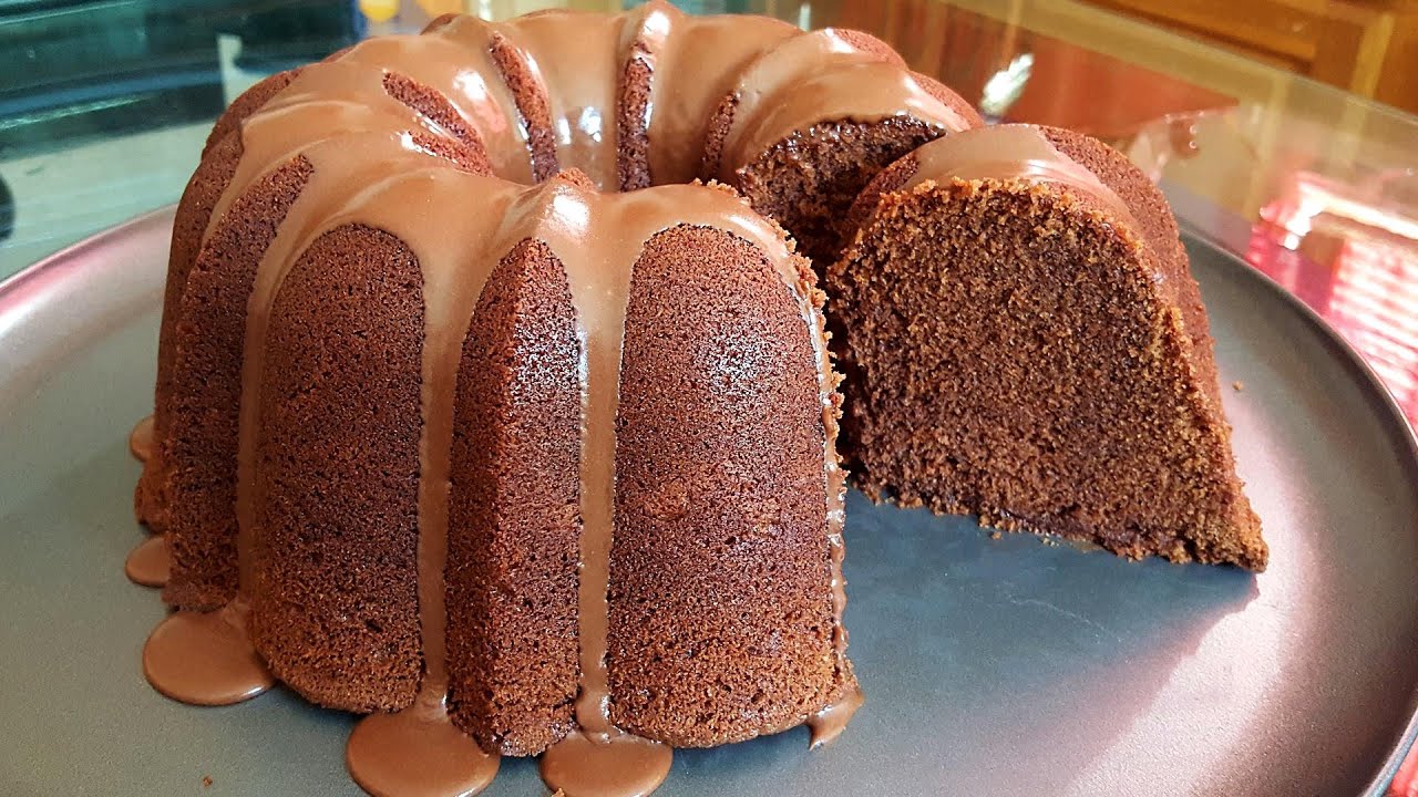 How to make a Chocolate Pound Cake from scratch
