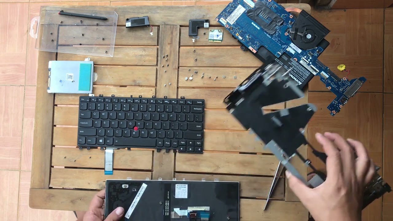 Hướng dẫn thay bàn phím laptop Lenovo Yoga ThinkPad S1 240 và tận dụng lại chuột, đèn led zin