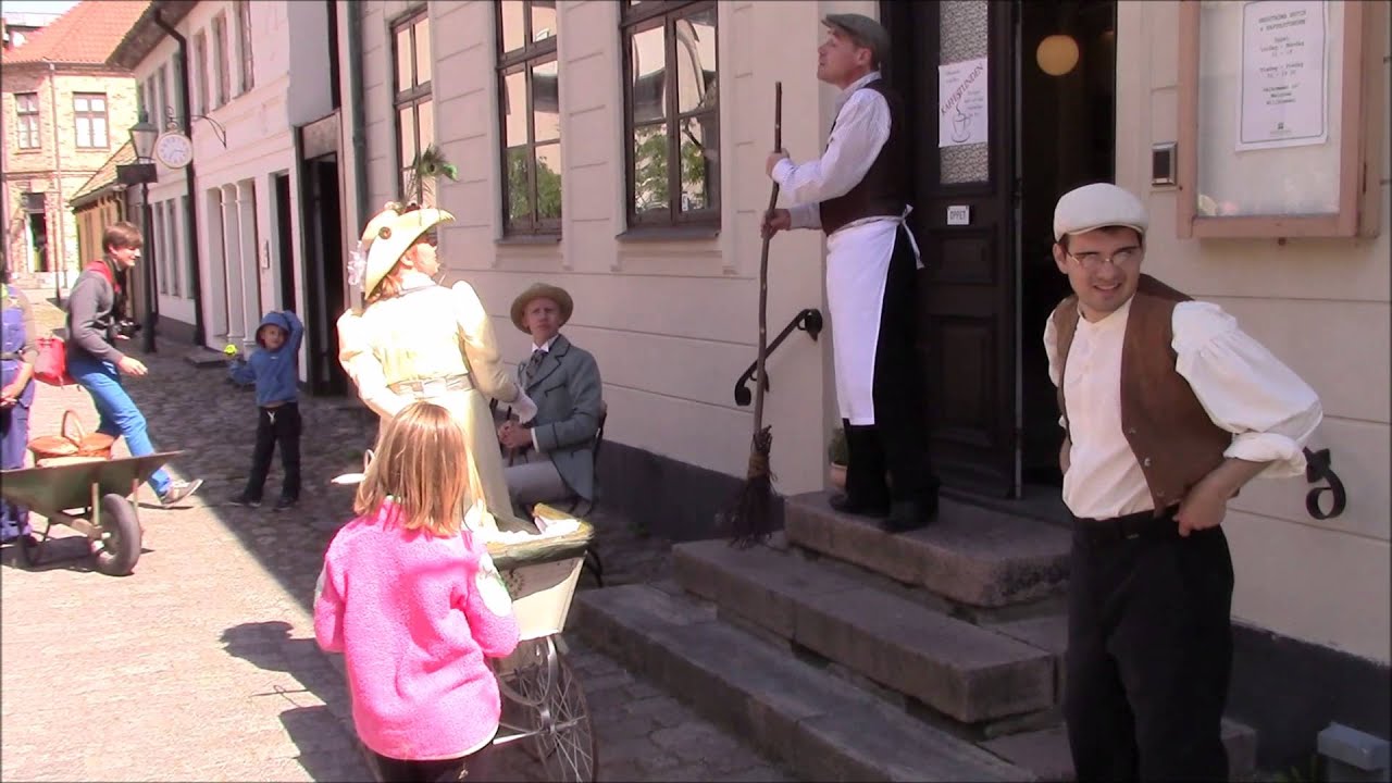 Glimtar ifrån Fredriksdal museer och trädgårdar.