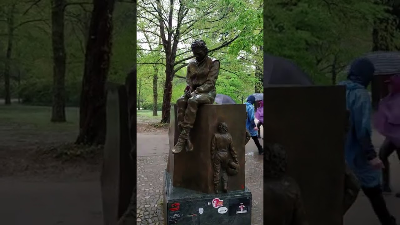 Senna Monument F1 Imola 2022