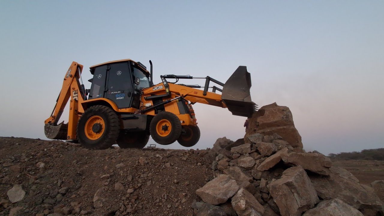 જેસીબી મોટું પથ્થર લઈને જાય છે. //JCB 2025 model //#jcb3dx #jcb #vlogvideo #jcbvideo #vlog #vlogs 