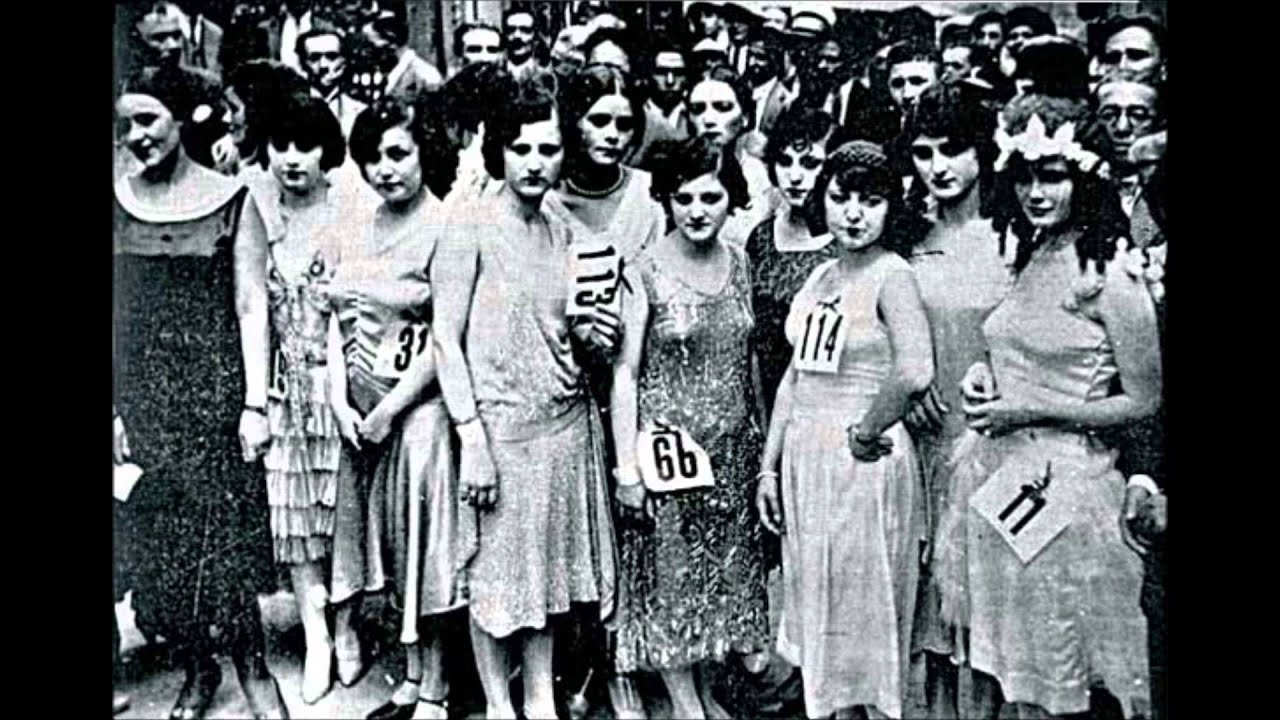 zamanın ruhu   1926   yeşil kurbağalar