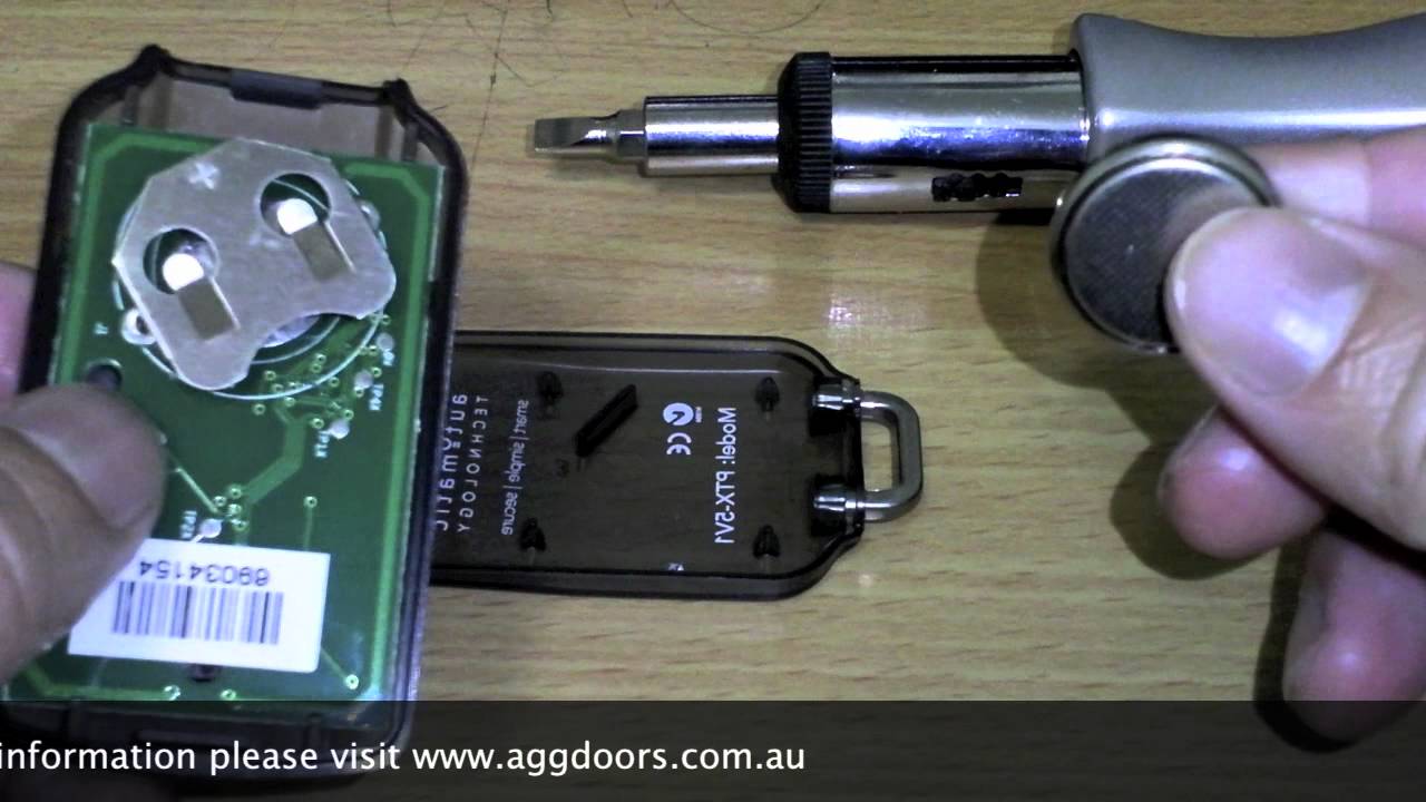 How to replace the battery in your ATA PTX5 remote control
