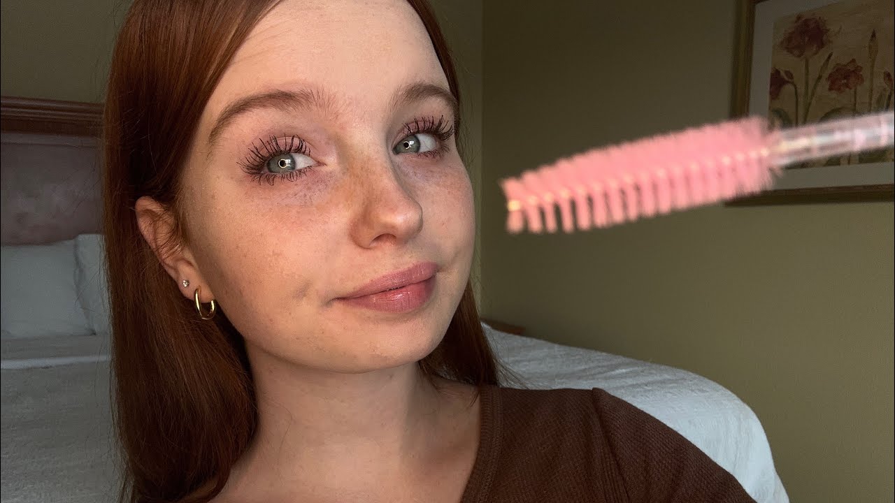ASMR Doing Your Eyebrows | Spoolie Nibbling, Plucking ♡