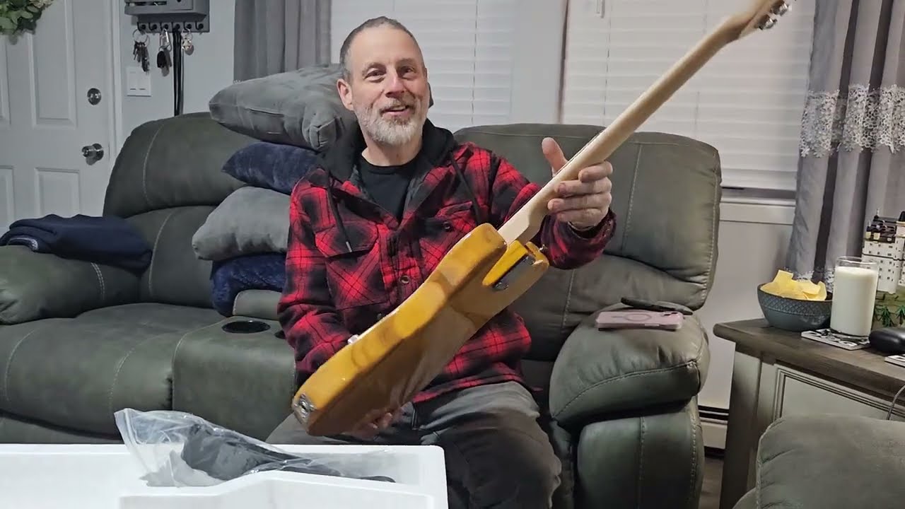 Un-boxing my Temu Telecaster type guitar!