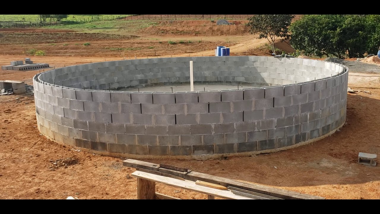 Andamento dos tanques para criação de peixe 🎣  tanque de bloco suspenso. sistema ras piscicultura