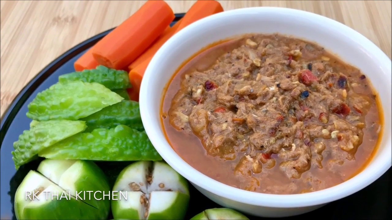 น้ำพริกปลาทู Spicy Mackerel Dipping Sauce (Nam Prik Pla Thu)