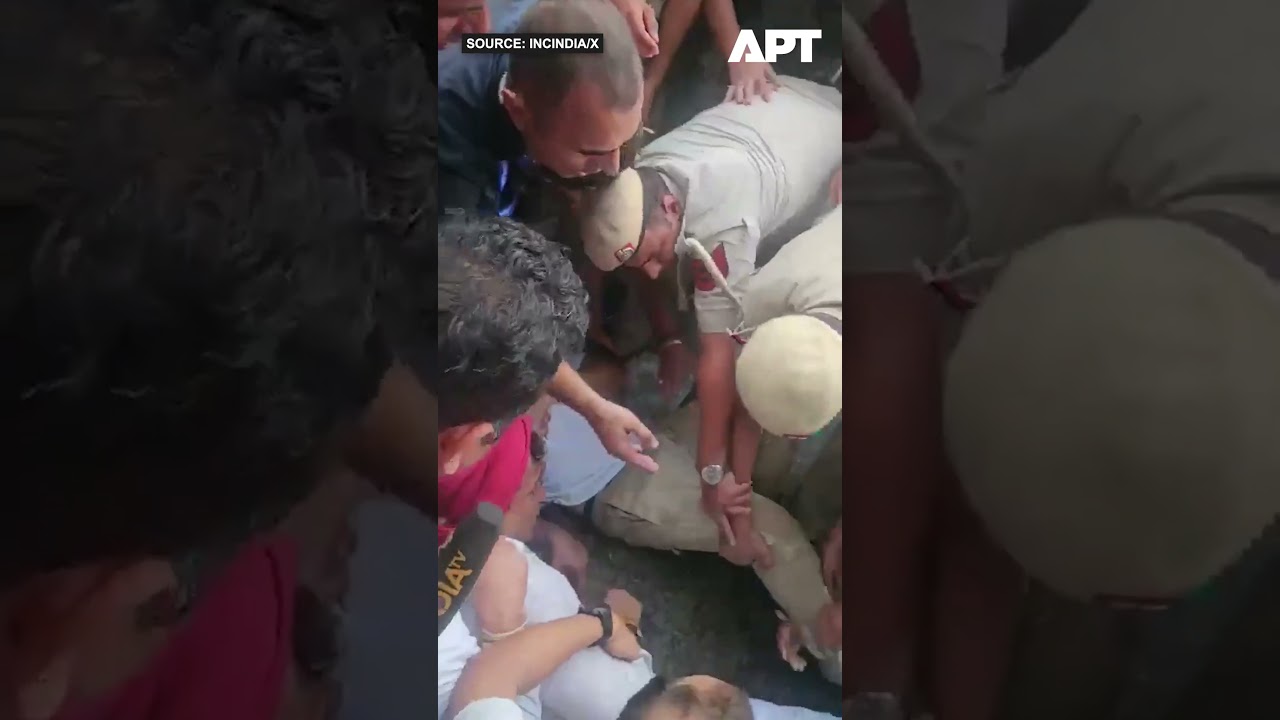 Рахул Ганди и Приянка Ганди задержаны во время протеста у дома Моди | Появились драматичные кадры