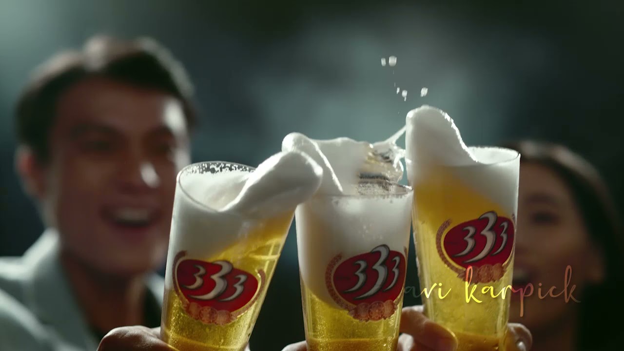 Liquid Tabletop Director & DOP Avi Karpick Beverages Showreel 2021
