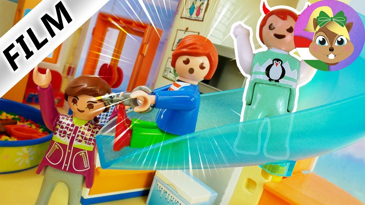 Playmobil Film Magyar / Új csúzda az oviban / Ovis gyerekek és Julian / Gyereksorozat /  Vogel