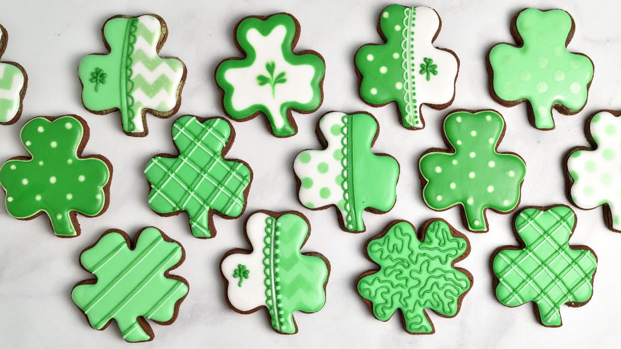 SHAMROCK SUGAR COOKIES |Collaboration with @Sweetambs|