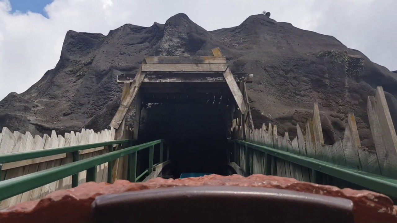 Rainbows End | Log Flume POV