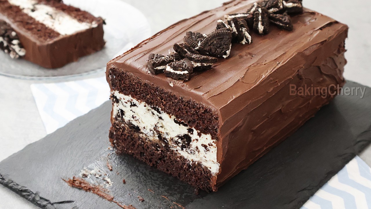 You won’t believe how delicious this chocolate cake is! With a melt-in-your-mouth mousse filling!