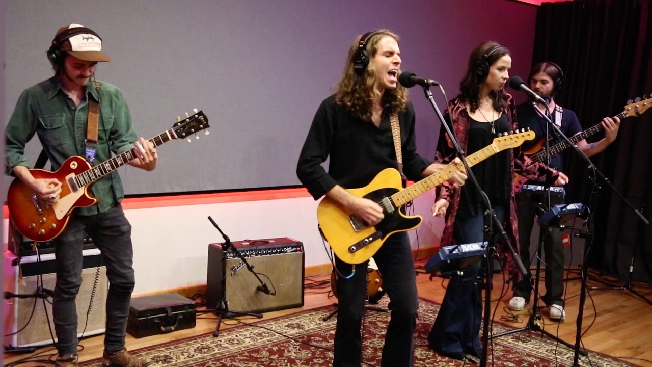 Matt Tedder - "Down The Road" - KXT Live Sessions