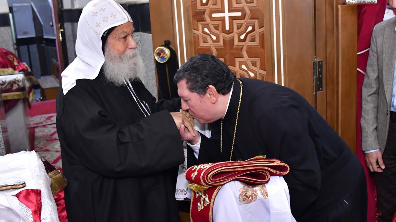 القداس الالهى نيافة الانبا بسادة بالاشتراك مع المعلم ابراهيم عياد