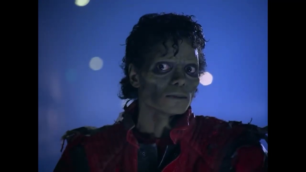 Zead, the Karaoke Zombie  SingsThriller