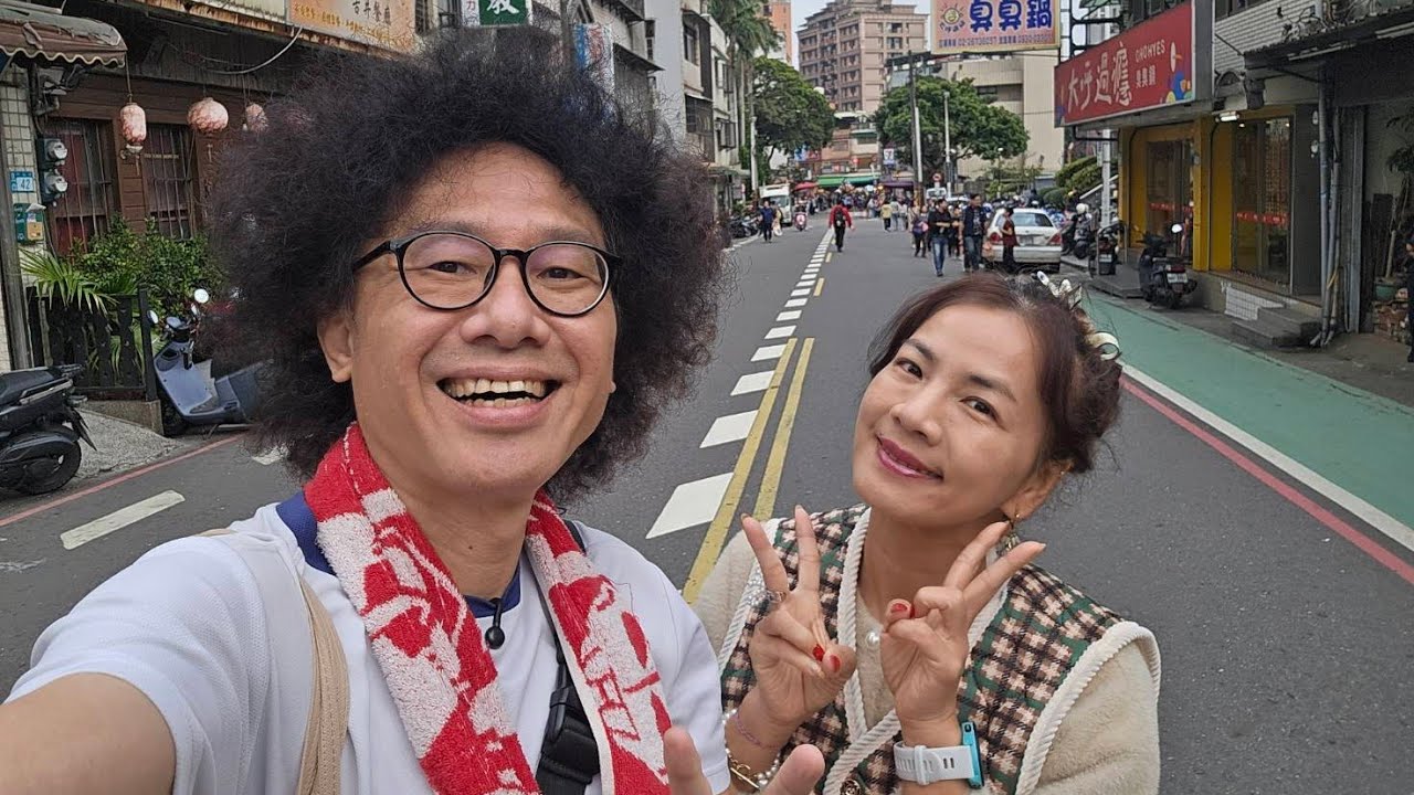 新年快樂 恭喜發財「黃導爆爆」正在直播！