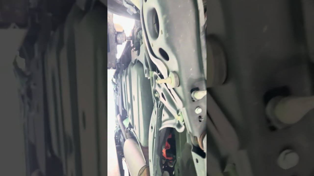 Lexus NX300h abnormal noise from suspension(レクサスNX300h足回り異音)