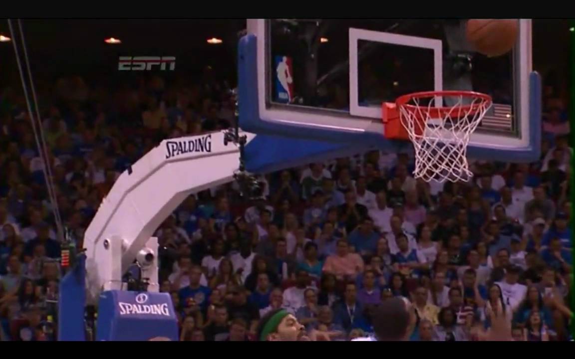 Glen Davis Suffers A Concussion
