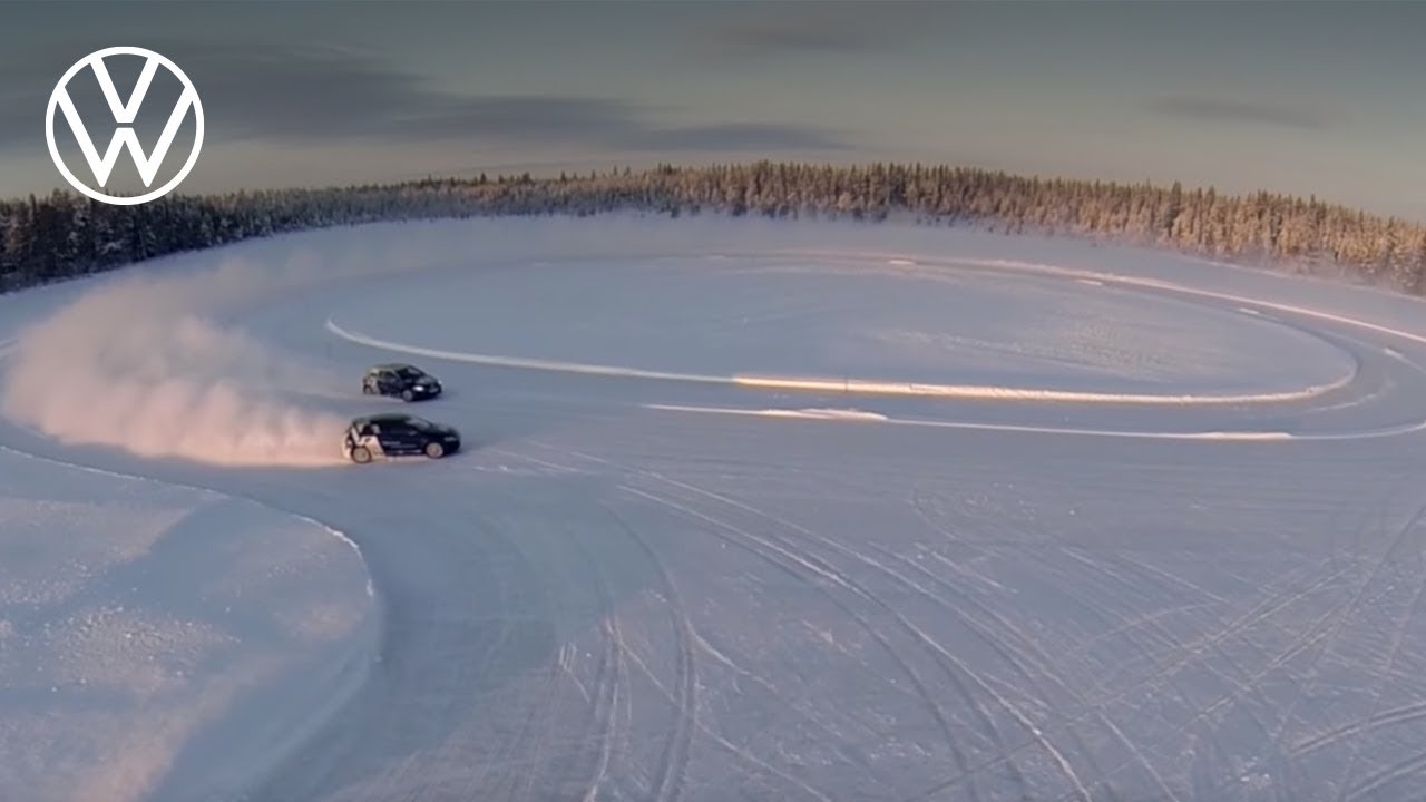 Winter Driving Experience with the Golf R | Volkswagen