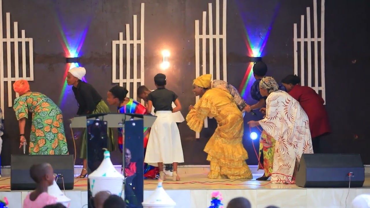 CHOIR CENTRALE BISHOP PAUL