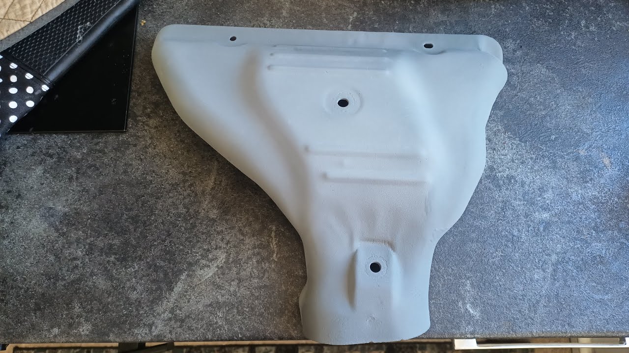 Budget exhaust manifold shield painting