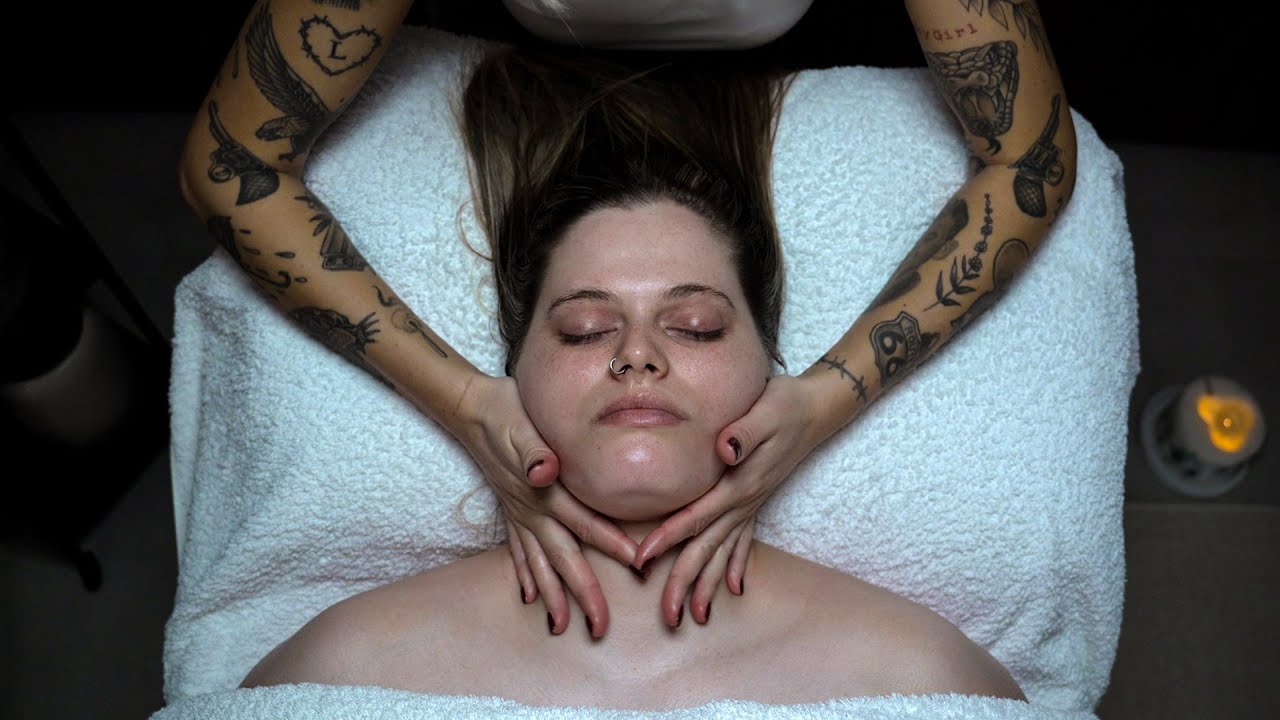 How to Give a Truly Relaxing Facial Experience