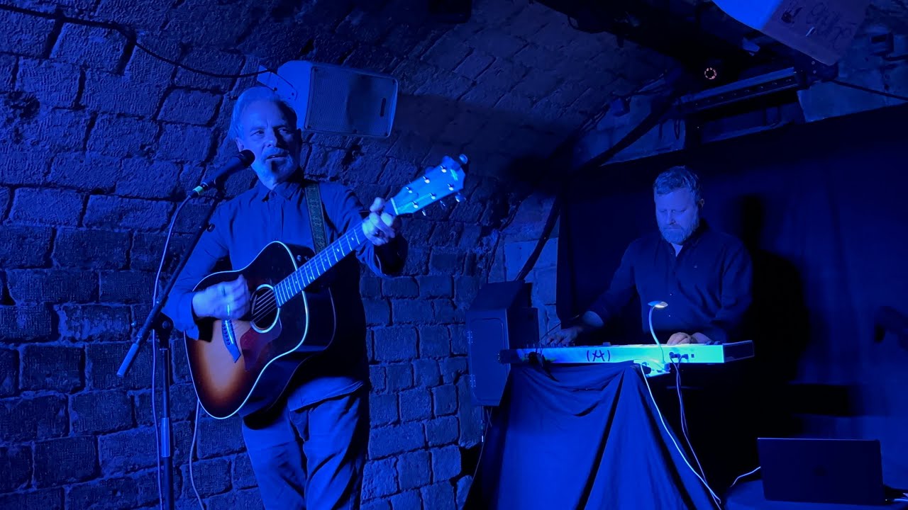 Backworld - Pleasure Park. Live in Paris at Le Klub.