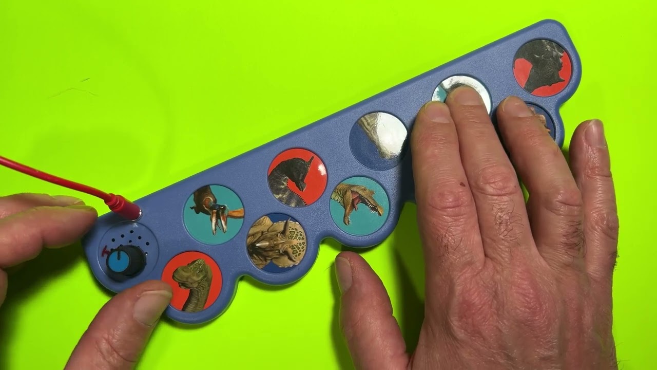 Circuit Bent Dinosaurs - Stuttering - Bookstrip - Experimental - Noise - Glitch